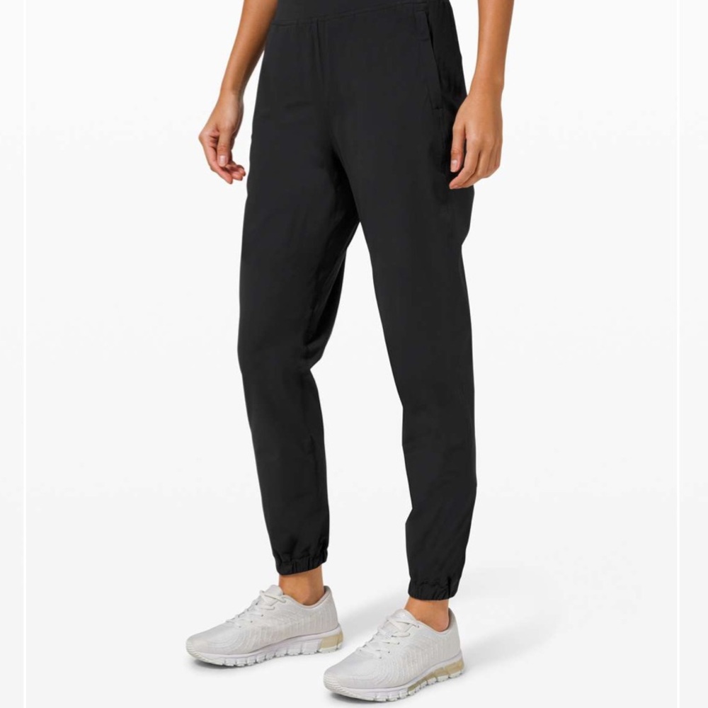 Lululemon Women's Black Athletic Pants